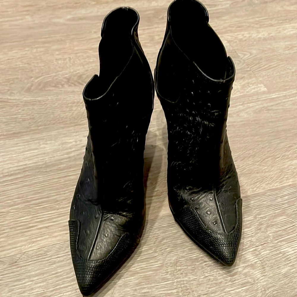 Just cavalli boots size 40